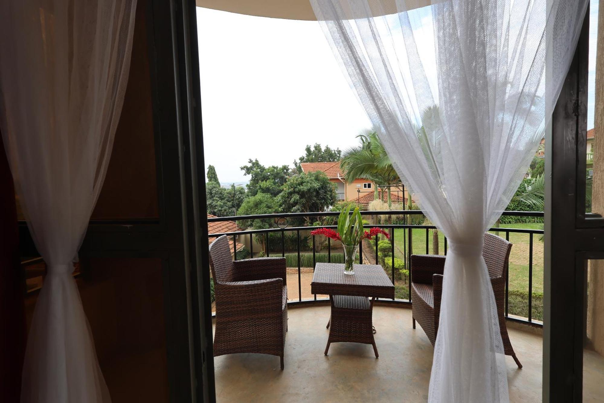 Bon Bini Residence Kampala Exterior photo